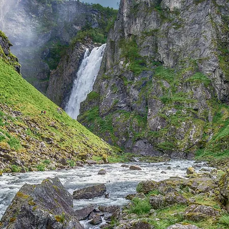 3 Bedroom In Voringsfoss * Maurset